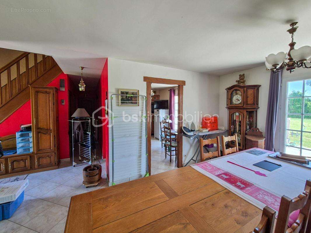 Maison à BEAUDEDUIT