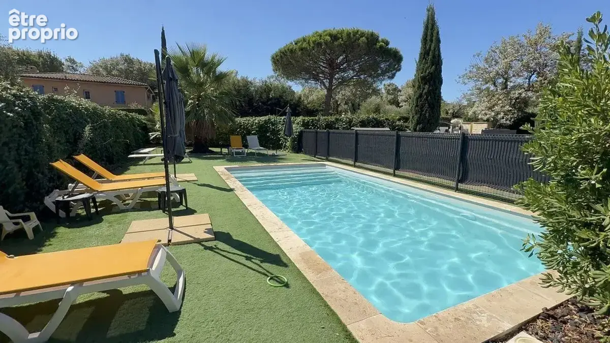 Vente à Terme LIBRE sur 18 ans - Villa (3 appartements DUPLEX + piscine) sur 910m²  à Saint Aygulf 83370 - photo 6