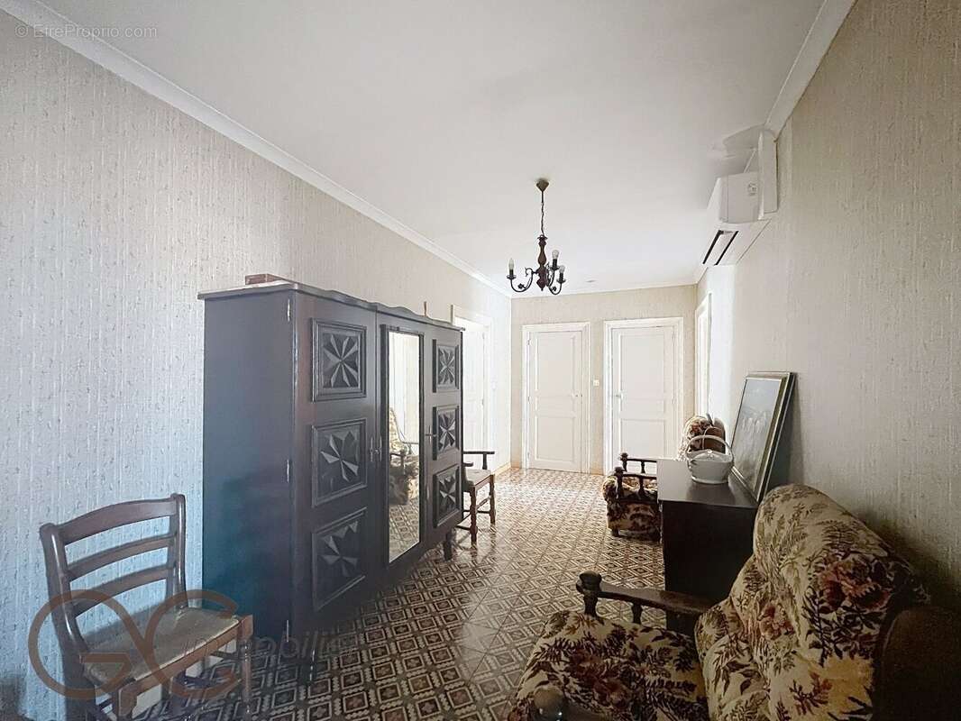 Maison à CESSENON-SUR-ORB