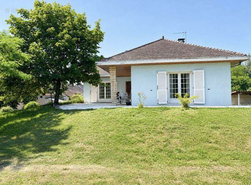 Maison à BRIORD