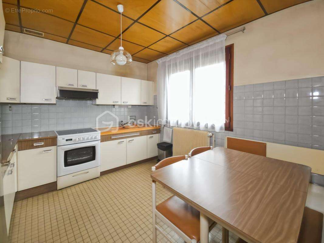 Maison à TREMBLAY-EN-FRANCE