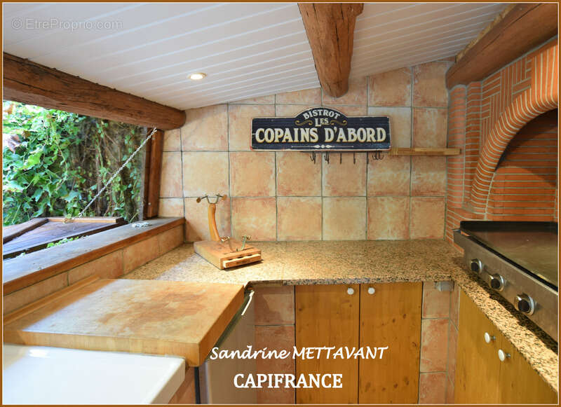 Maison à SAINT-THIBERY