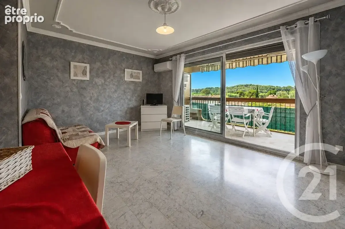 Appartement 1 pièce 31 m² à vendre à Le Lavandou (83980) - photo 3