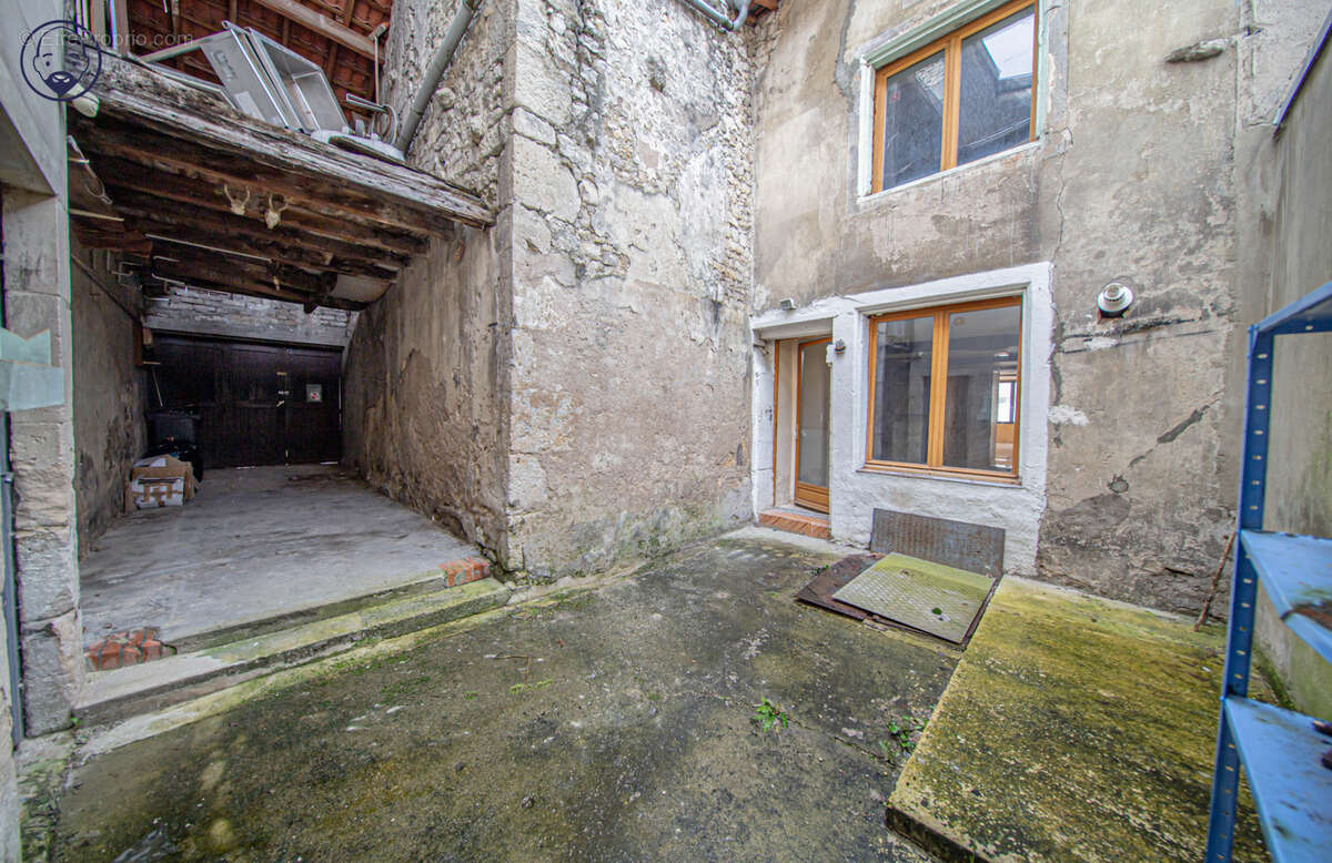 Maison à LIGNY-EN-BARROIS