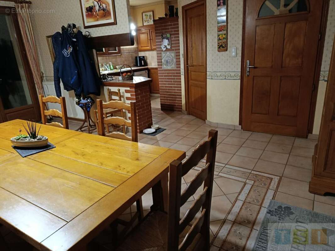 Maison à CASTELNAU-MAGNOAC
