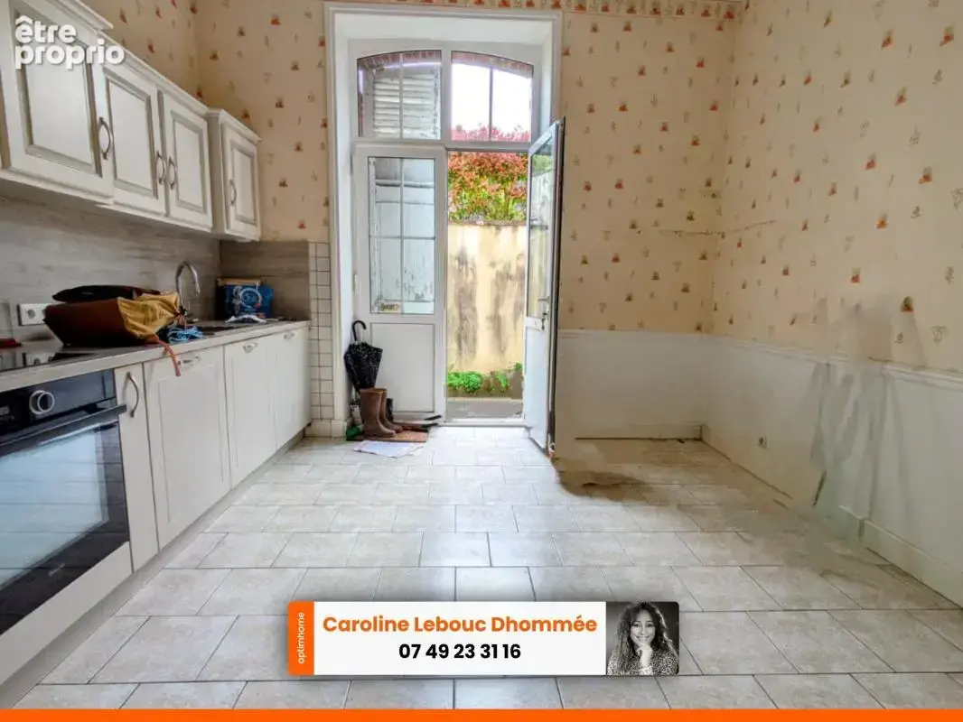 Demeure de charme XIXe (155 m² + 42 m² de combles), carreaux de ciment, parquets point de Hongrie et jardin plein Sud — Bellême - photo 11