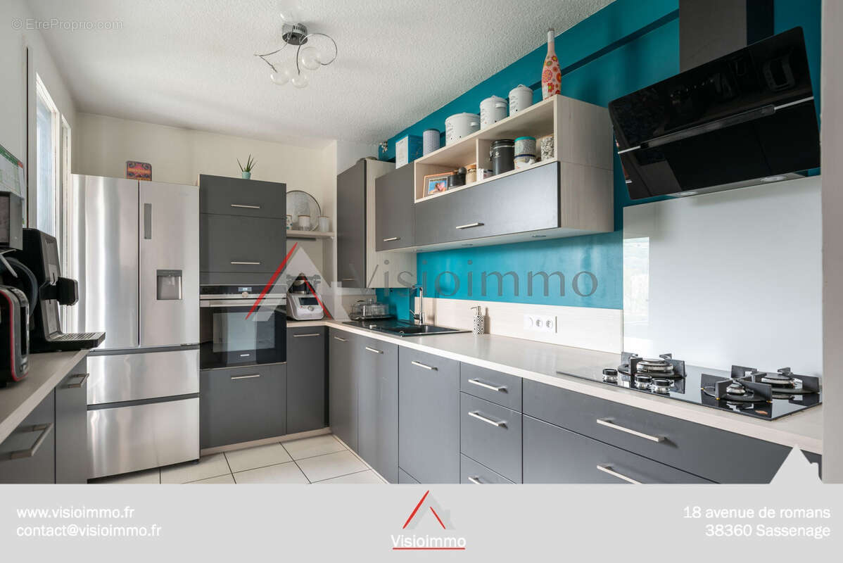 Appartement à FONTAINE