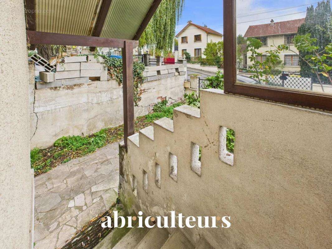 Appartement à VILLEMOMBLE