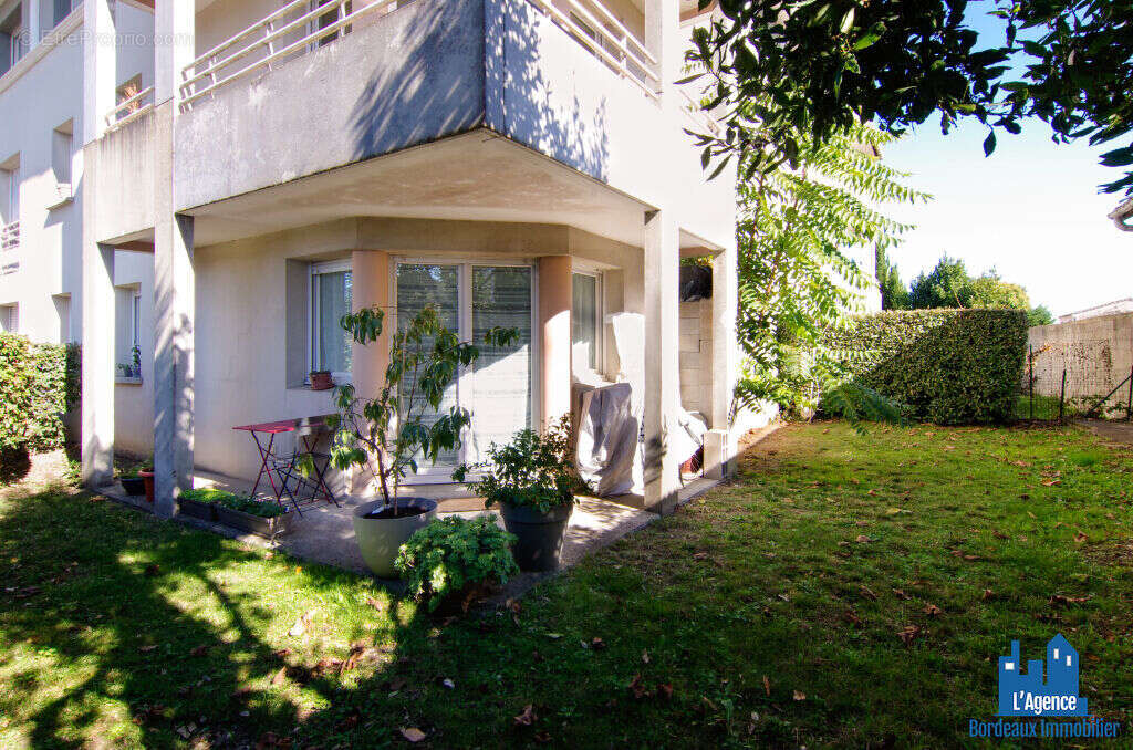 Appartement à BEGLES