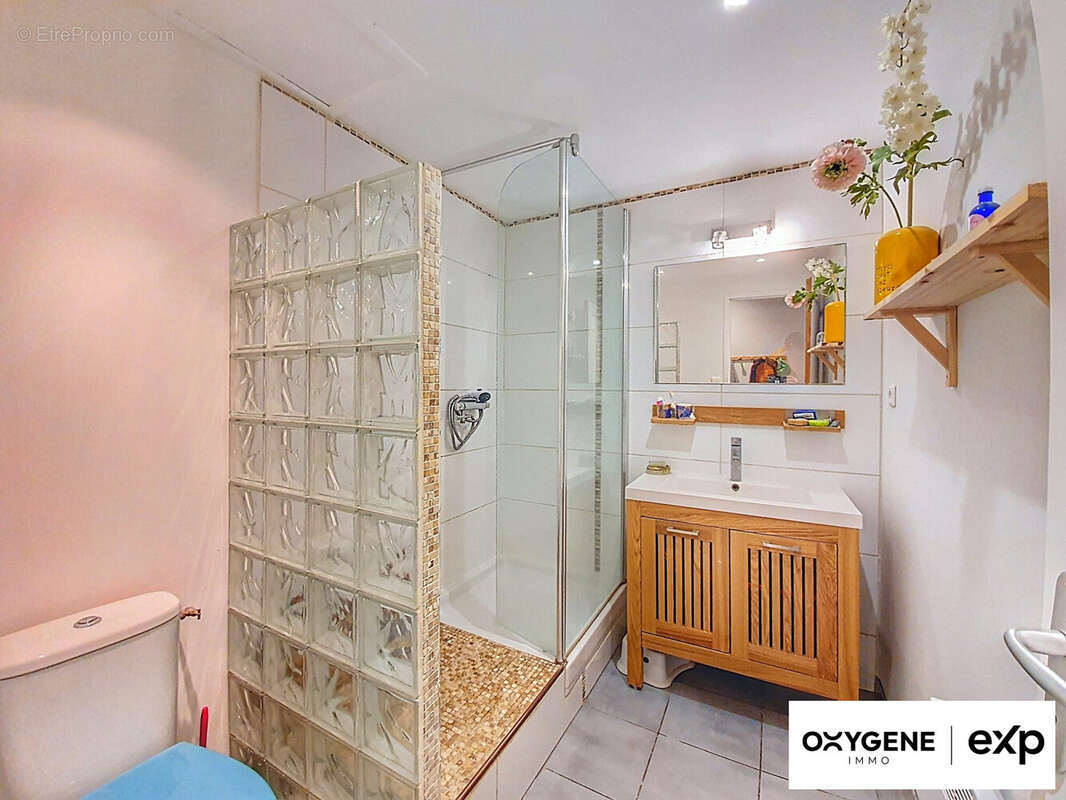 Maison à SAINT-ESTEVE