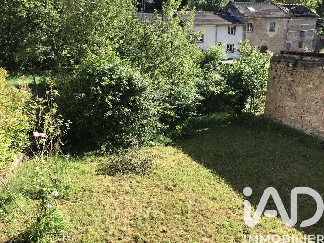 Maison 110 m² à Gizia  - photo 3