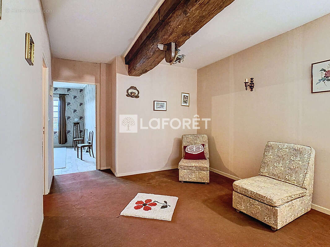 Maison à FREBECOURT