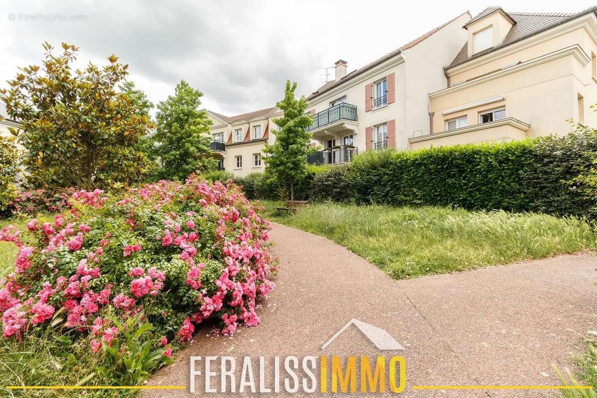 Appartement à VAUREAL