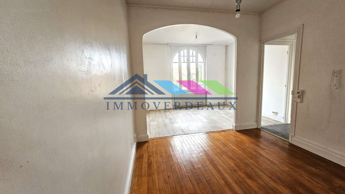 Maison 108m2 sur sous-sol et avec terrain - photo 5