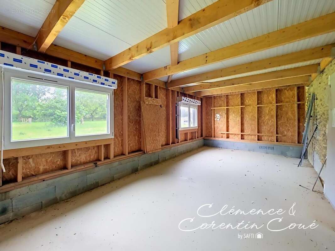 Maison 136 m² à Challain-La-Potherie  - photo 6