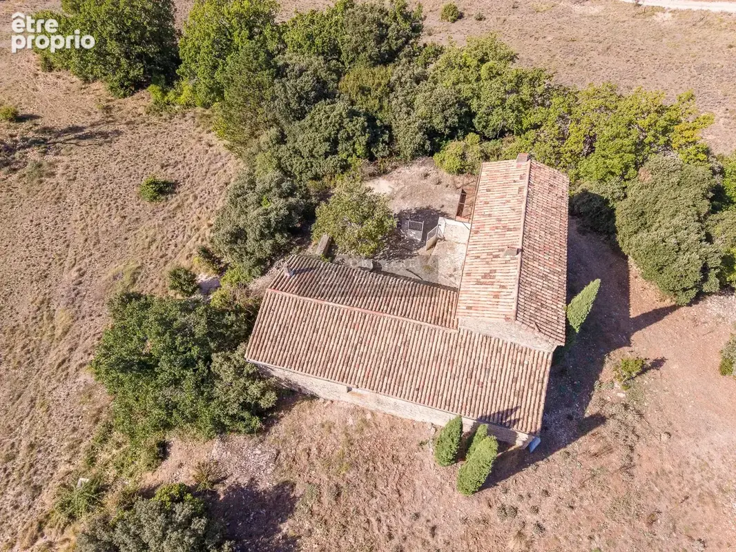 En exclusivité  Domaine d'exception à rénover  Gordes - photo 2