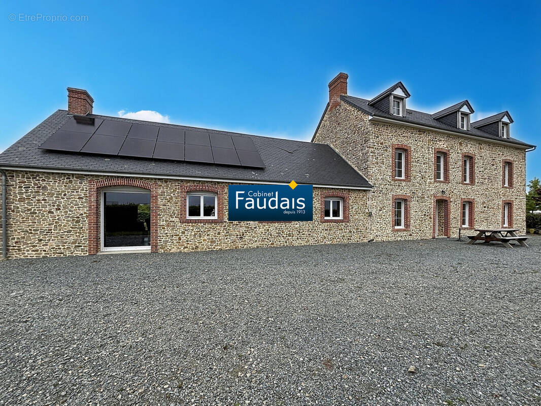 Maison à LESSAY