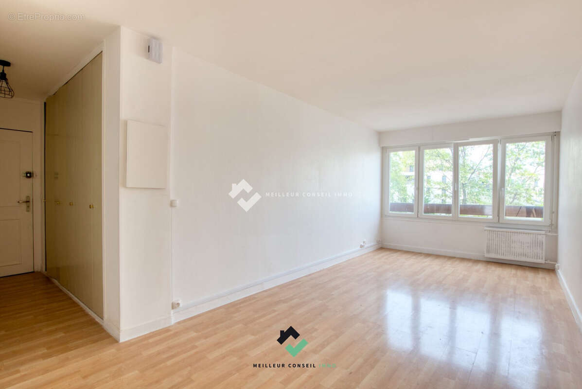 Appartement à CHOISY-LE-ROI
