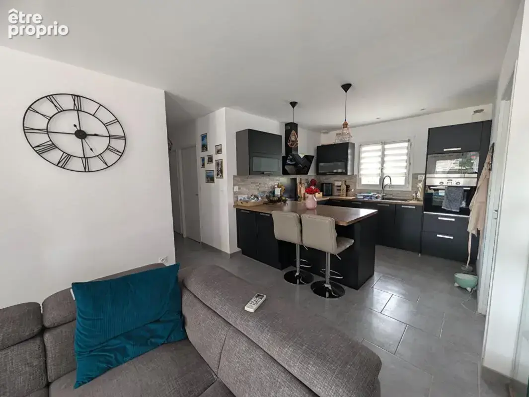 Maison  3 pièce(s) 83.59 m2 Sigogne  Cris référence 464687 SOUS OFFRE - photo 4