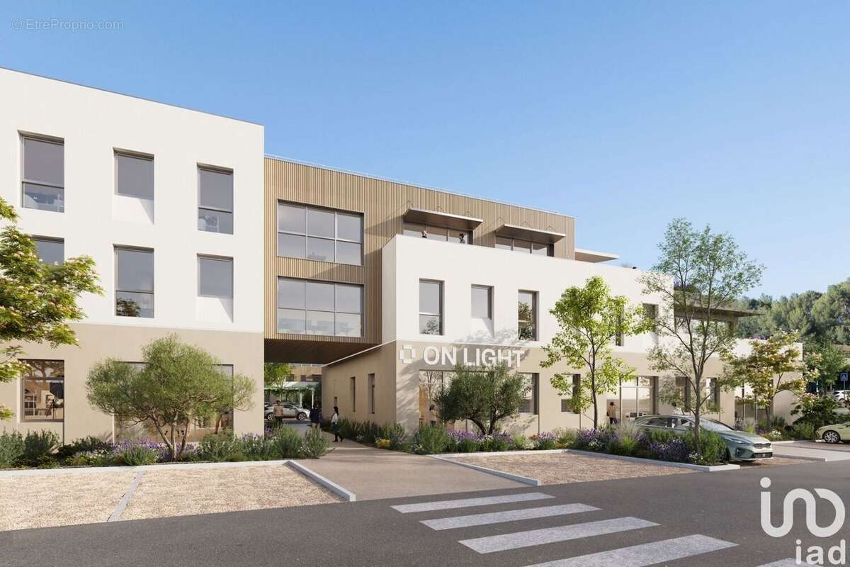 Photo 2 - Commerce à JACOU