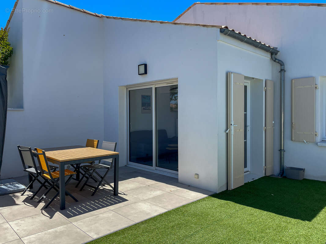 Maison à LES MATHES