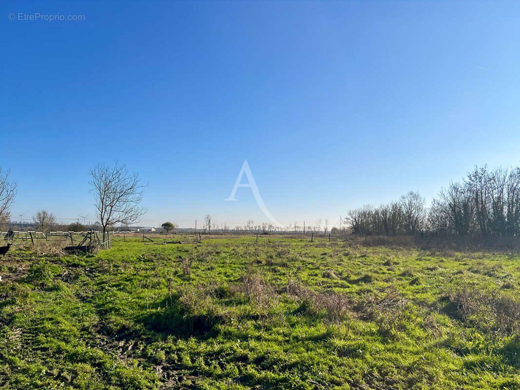 Maison à LE GUE-DE-VELLUIRE