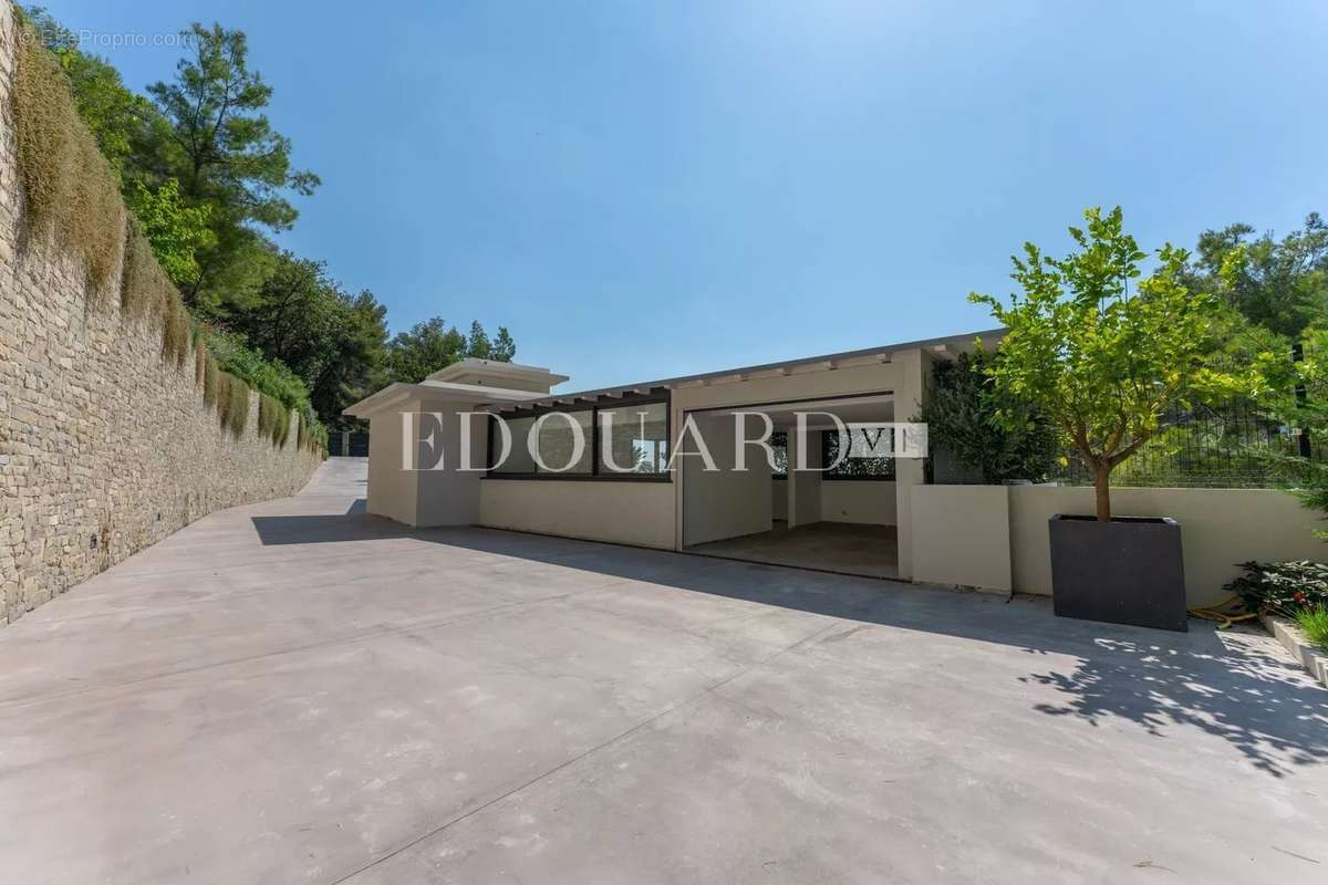 Maison à ROQUEBRUNE-CAP-MARTIN