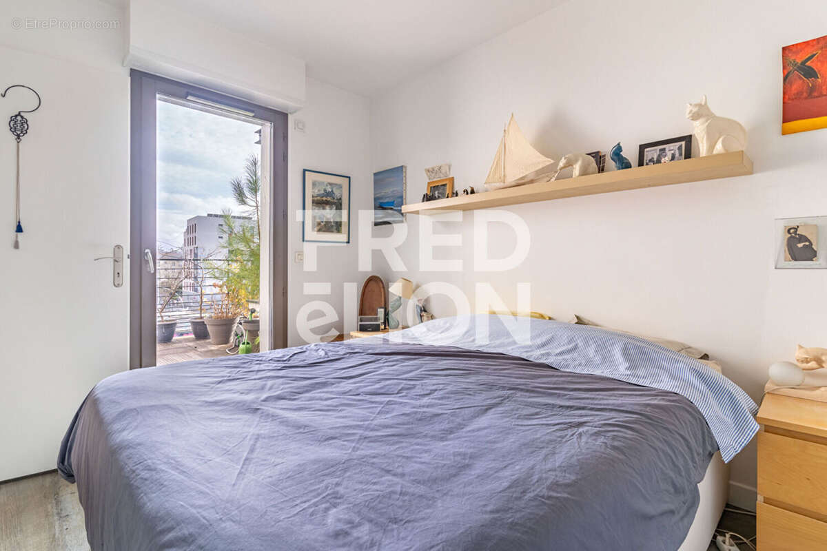 Appartement à NANTERRE