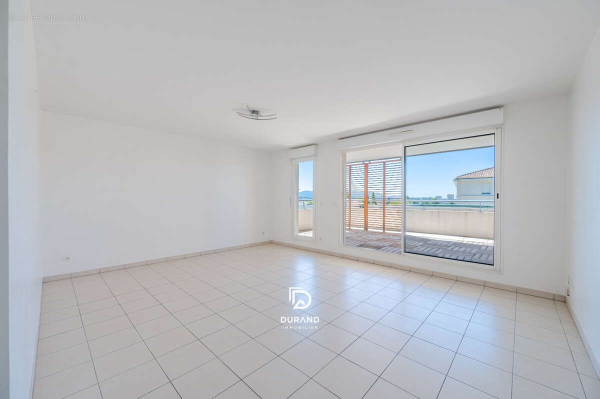 Appartement à MARSEILLE-13E