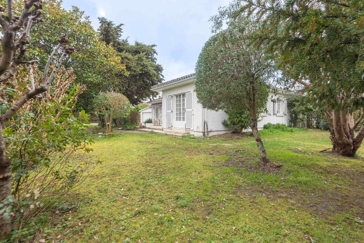 Maison à CENAC
