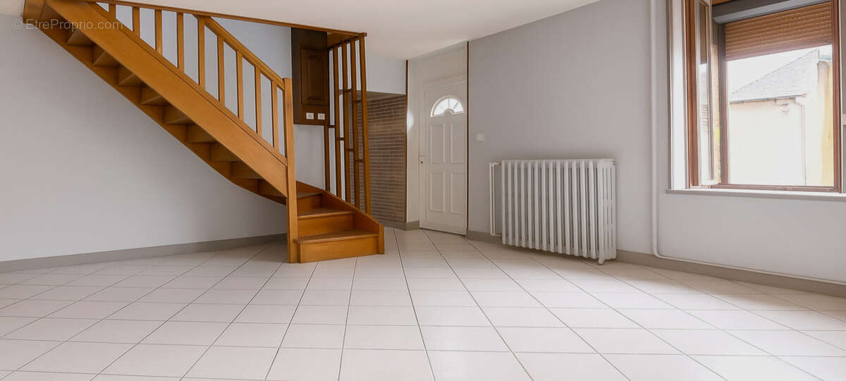 Maison à BOGNY-SUR-MEUSE