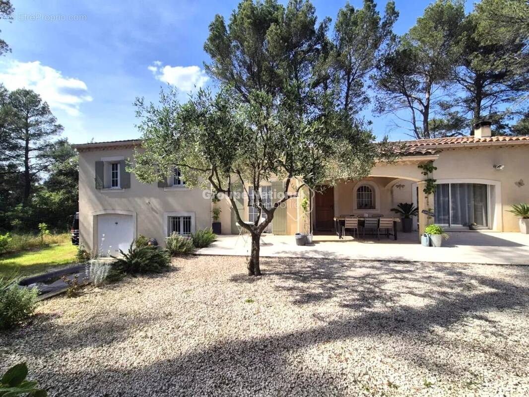 Maison à LORIOL-DU-COMTAT