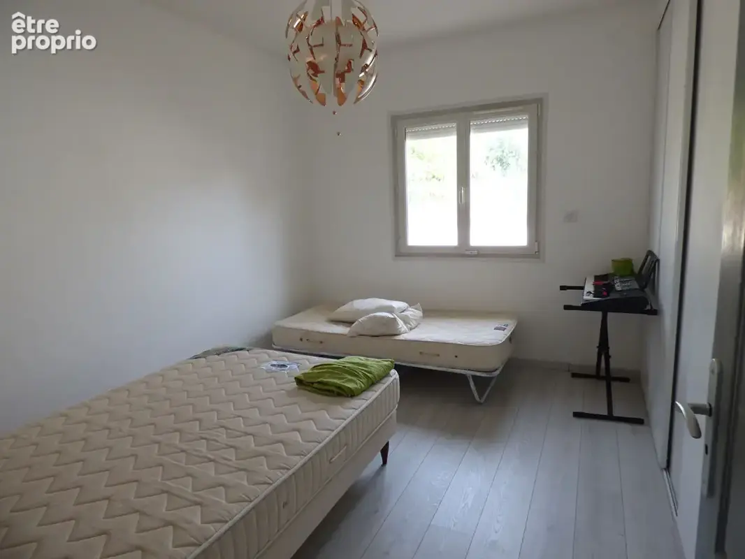 Maison  Proche Saint Trivier De Courtes 7 pièce(s) 162 m2 - photo 9