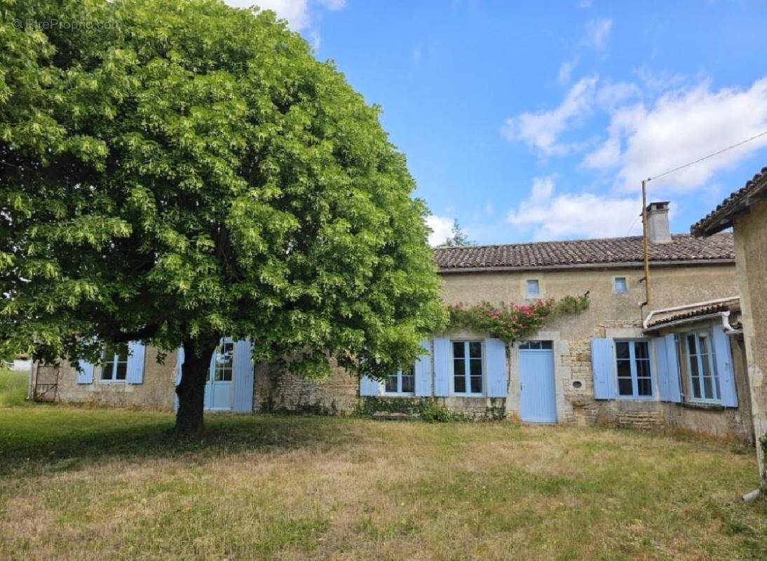 Maison à CHAUNAY