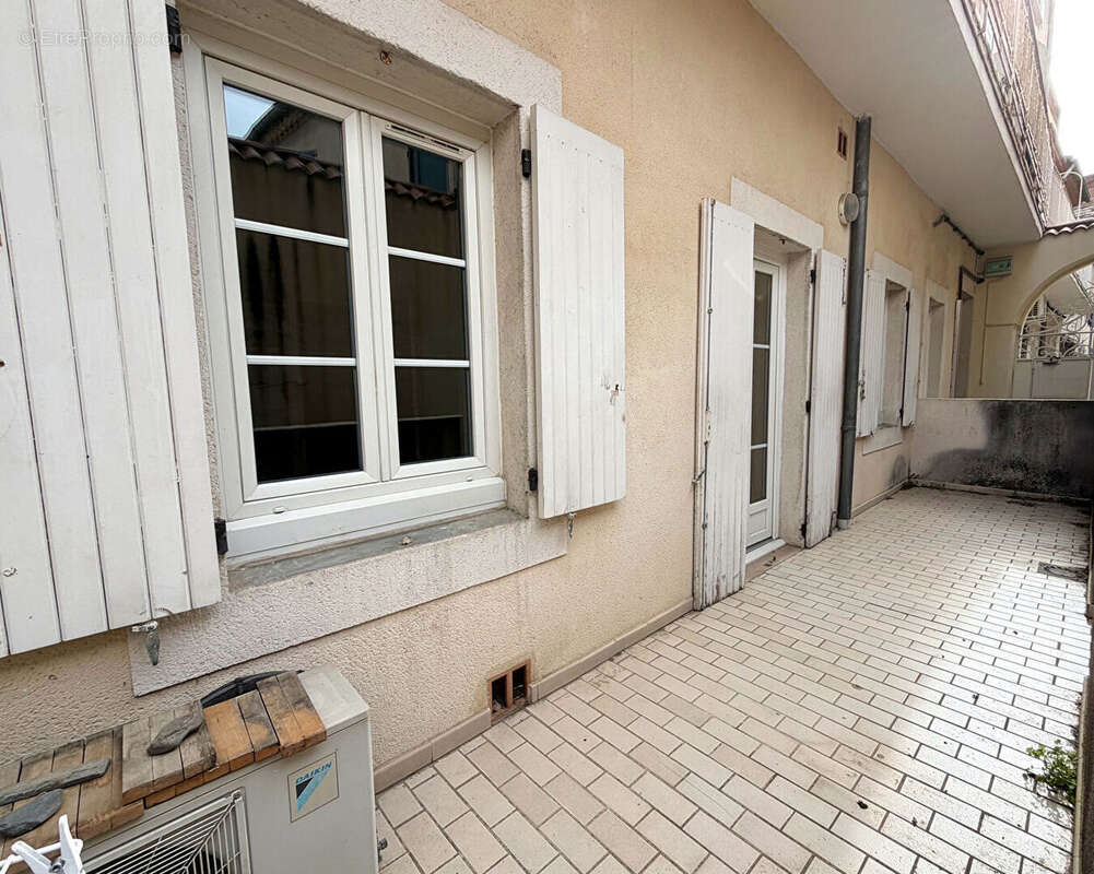 Appartement 42 m2 - Centre Ville - Terrasse - photo 8