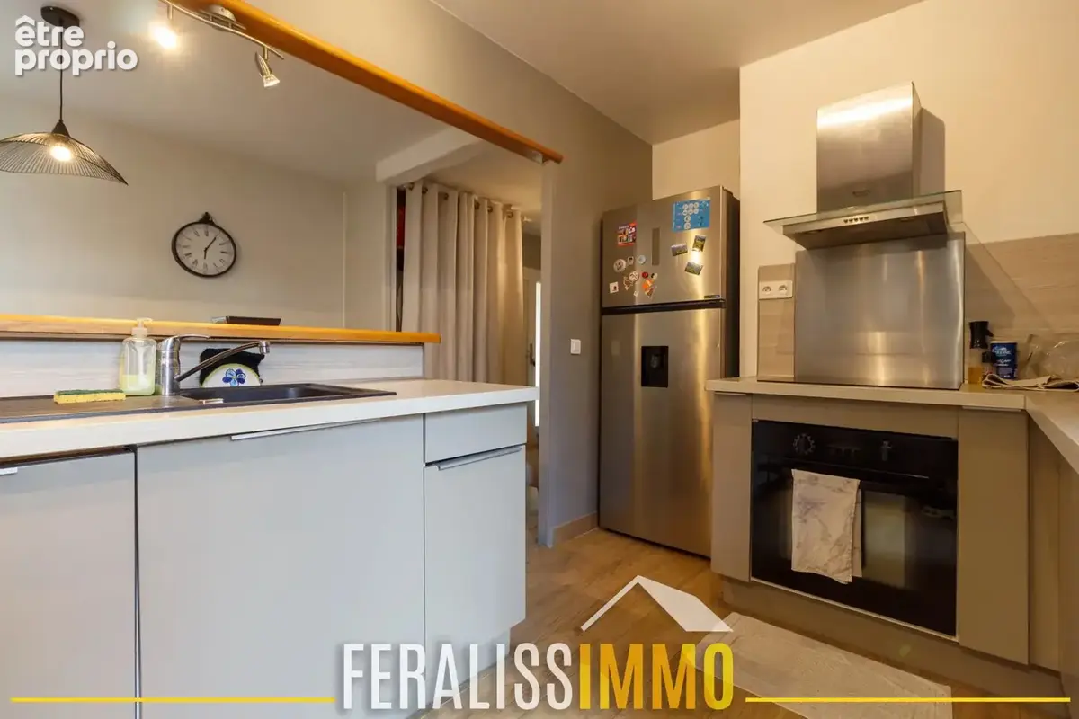 Spacieux et lumineux appartement dans quartier recherché - photo 3
