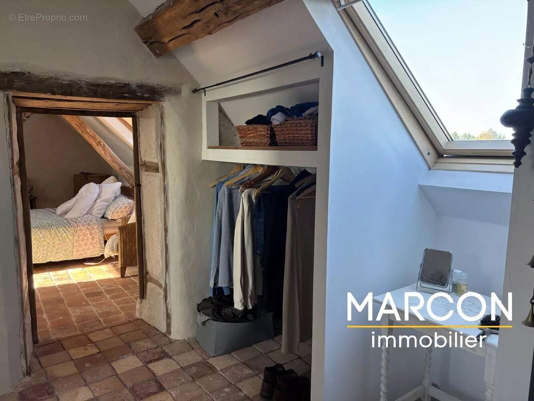 Maison à DOMPIERRE-LES-EGLISES