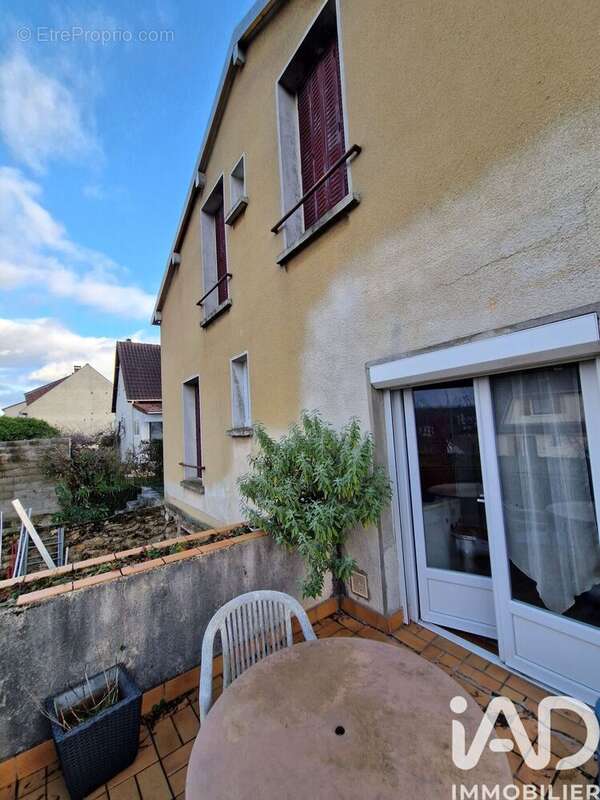 Photo 2 - Maison à YERRES