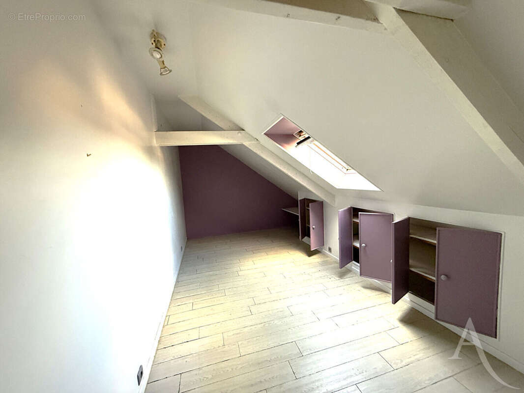 Maison à COLOMBELLES