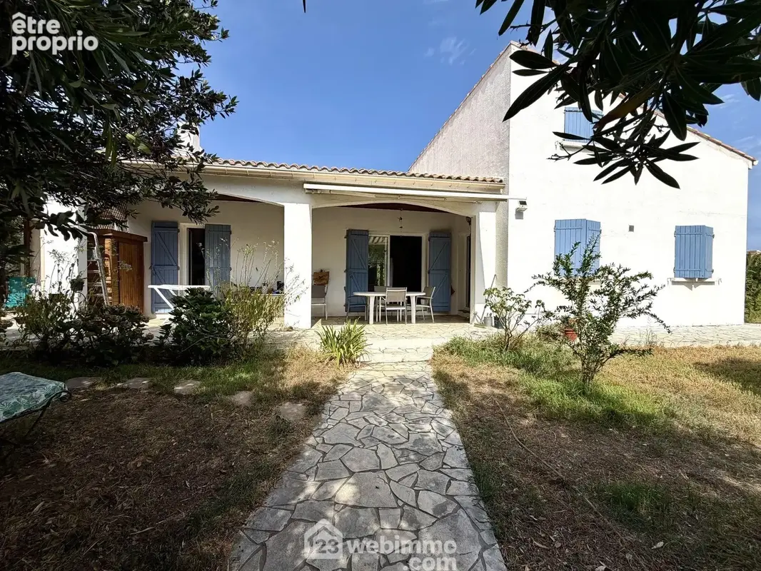 Une maison de 196 m2 - Maison à LUCCIANA