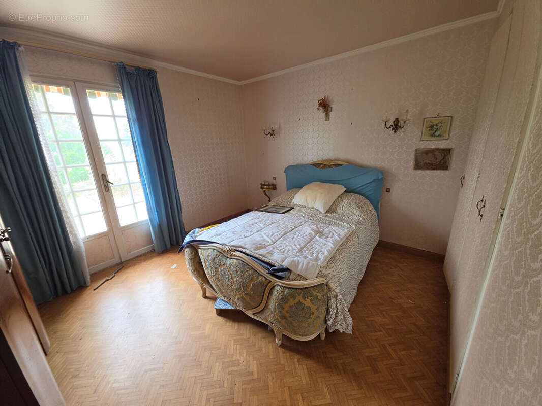 A vendre, maison Garchizy, 3 chambres, sous-sol, grand terrain. - photo 6