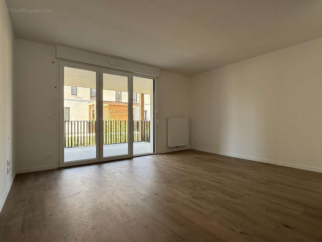 Appartement 3 pièces + terrasse + parking à FLOIRAC CENTRE  - photo 5