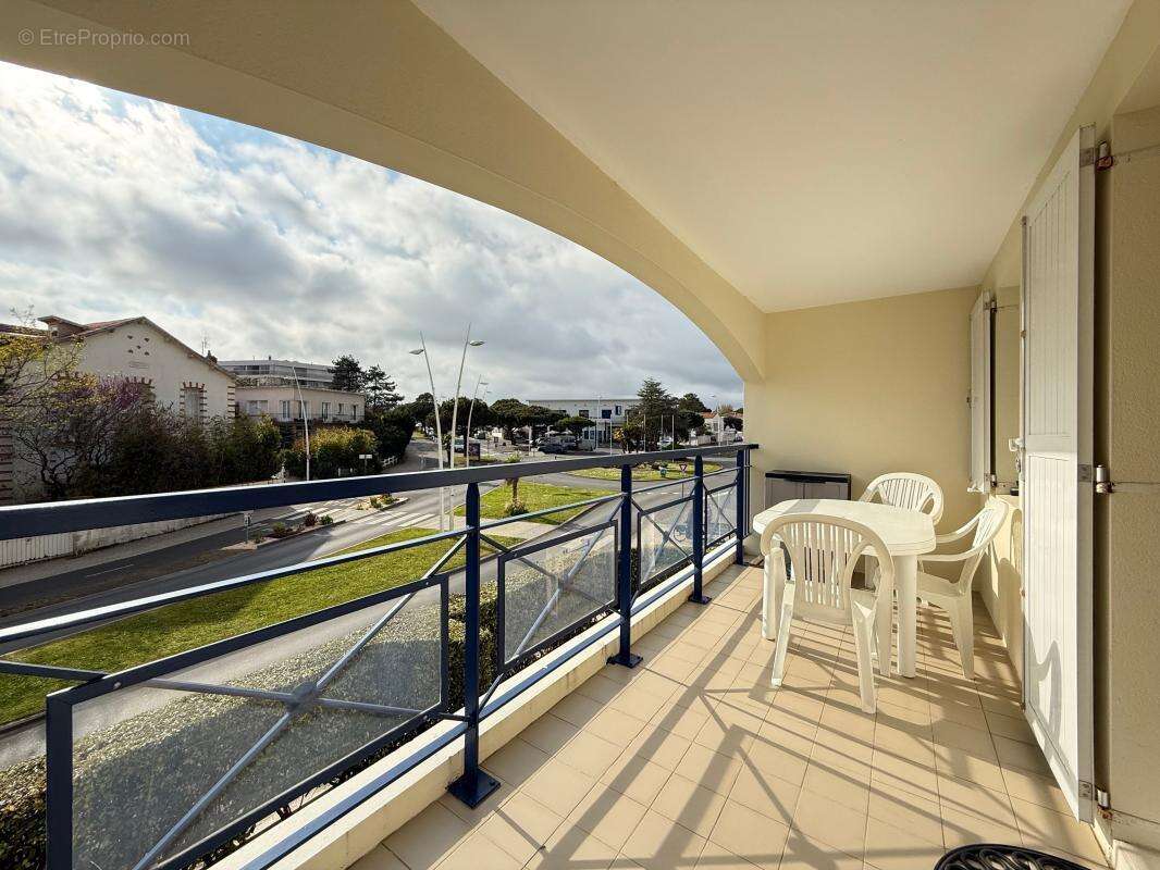 Appartement à VAUX-SUR-MER