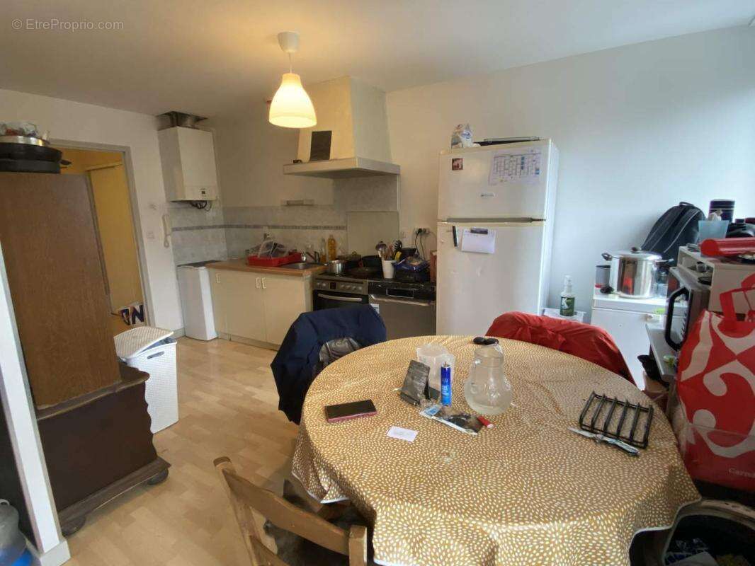 Appartement à FOUGERES