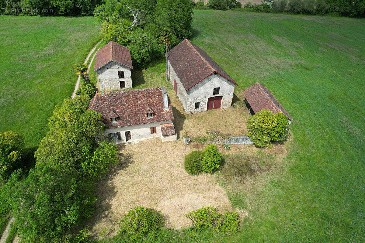 Maison à ARTHEZ-DE-BEARN