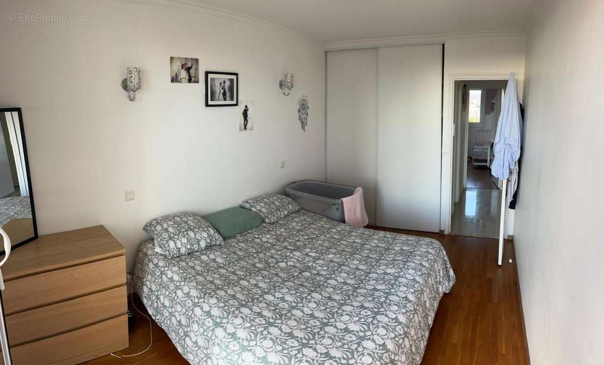 Appartement à EPINAY-SUR-SEINE