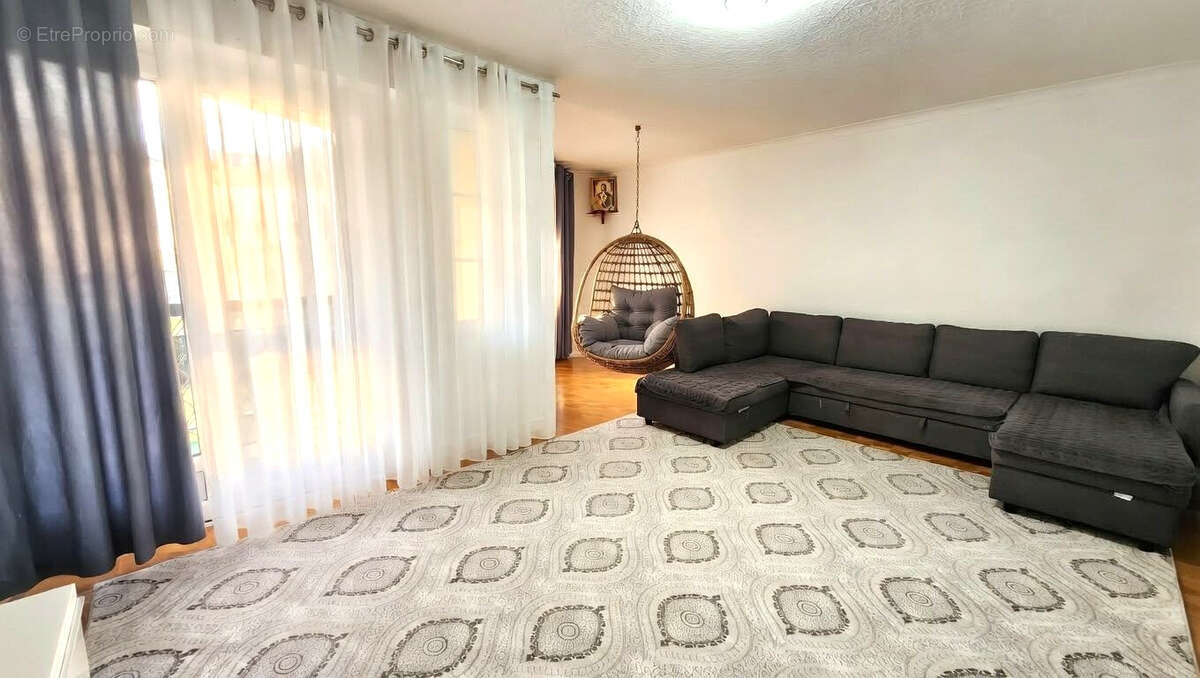 Appartement à NANTUA