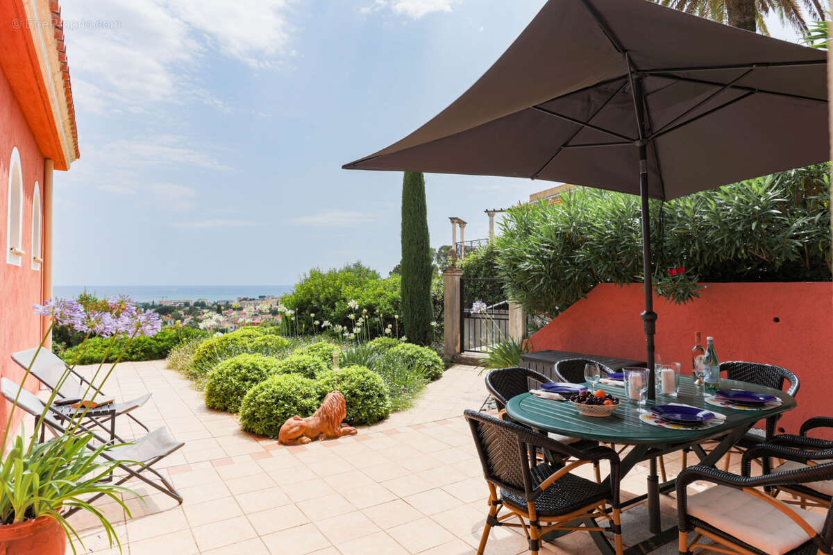 Appartement à CAGNES-SUR-MER