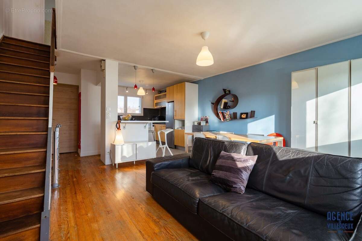 Maison à VILLEPREUX