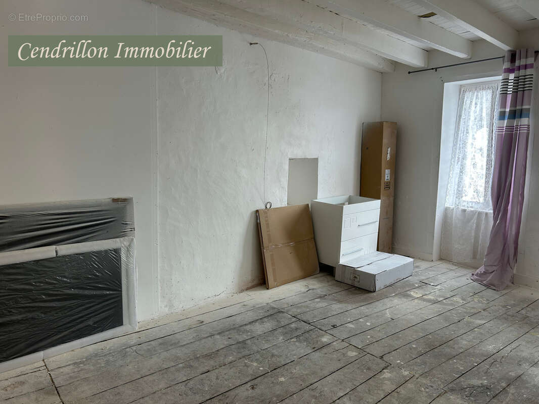 Maison de village en pierre, 3 chambres avec courette exterieur - photo 10